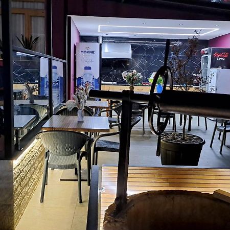 Mon Ami Boutique Hotel Shkodër エクステリア 写真