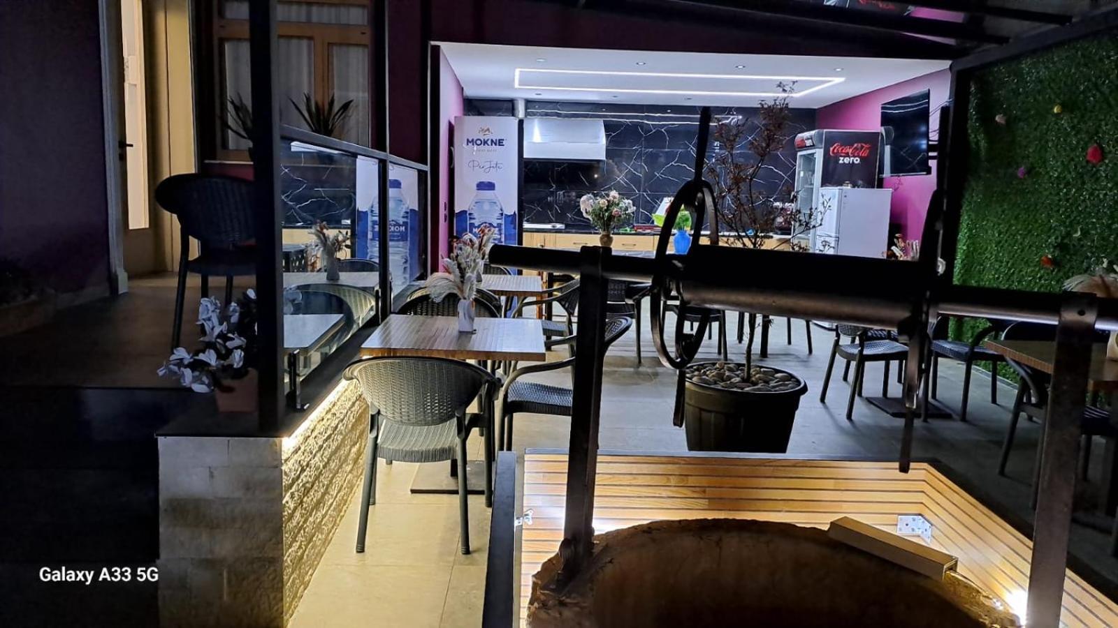 Mon Ami Boutique Hotel Shkodër エクステリア 写真