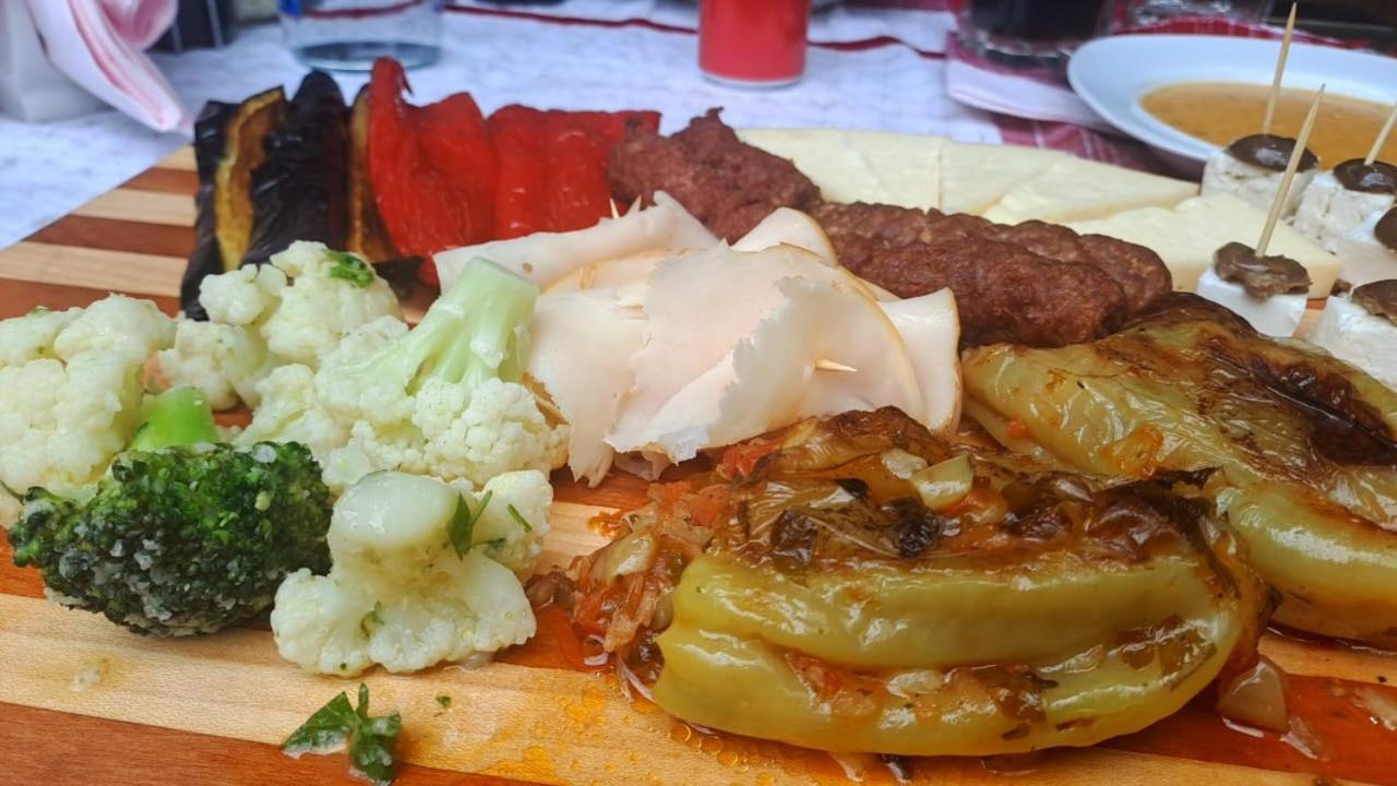 Mon Ami Boutique Hotel Shkodër エクステリア 写真